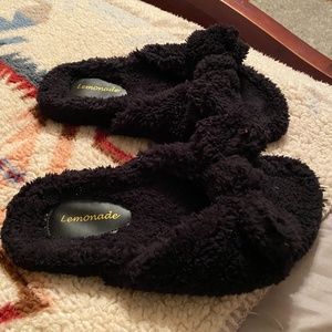 Slippers sandals